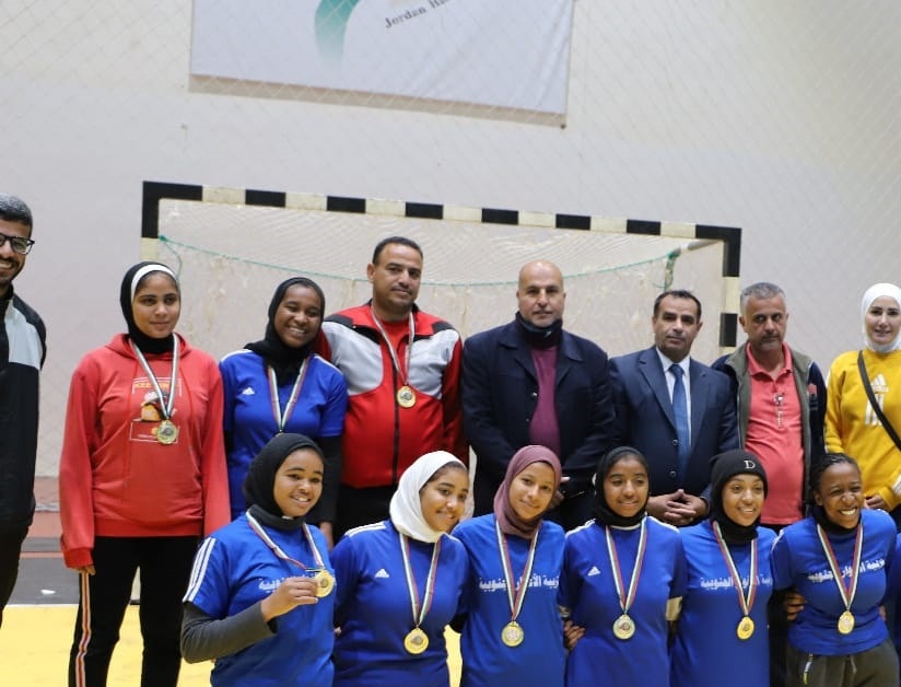 اختتام مسابقات الطالبات ضمن دورة الأمير