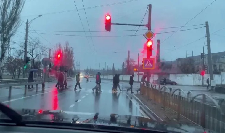 أوكرانيا.. بدء عملية الإجلاء من ماريوبول