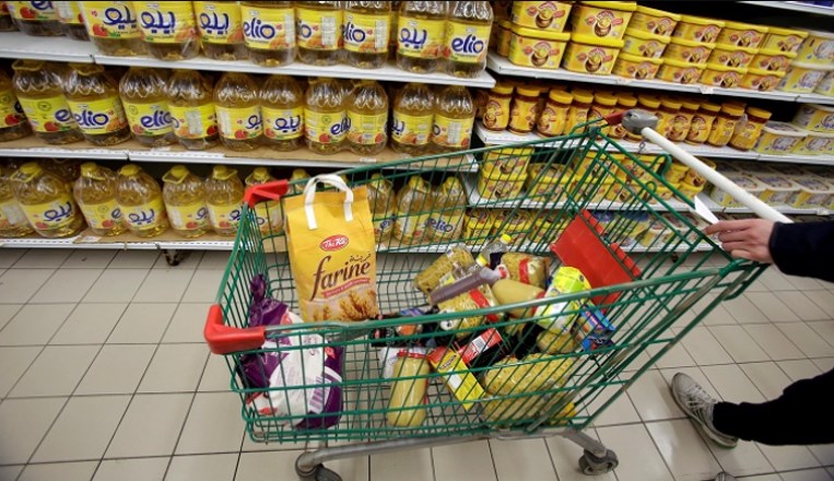 الحكومة تقرر الابقاء على منع وإعادة