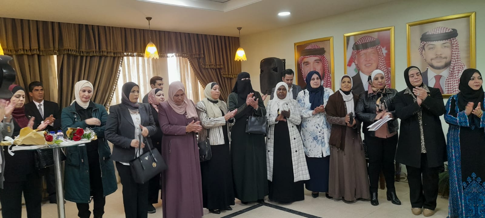 بيوم المرأة.. الدغمي يكرم هؤلاء (صور)