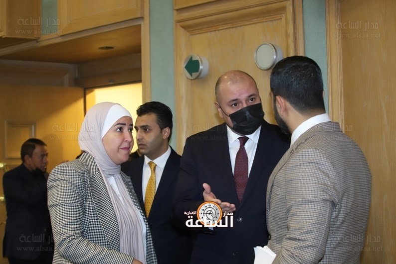 النواب يقرّ حالات حل الأحزاب (صور