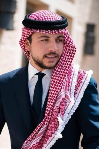 ولي العهد يهنئ بمناسبة يوم المرأة