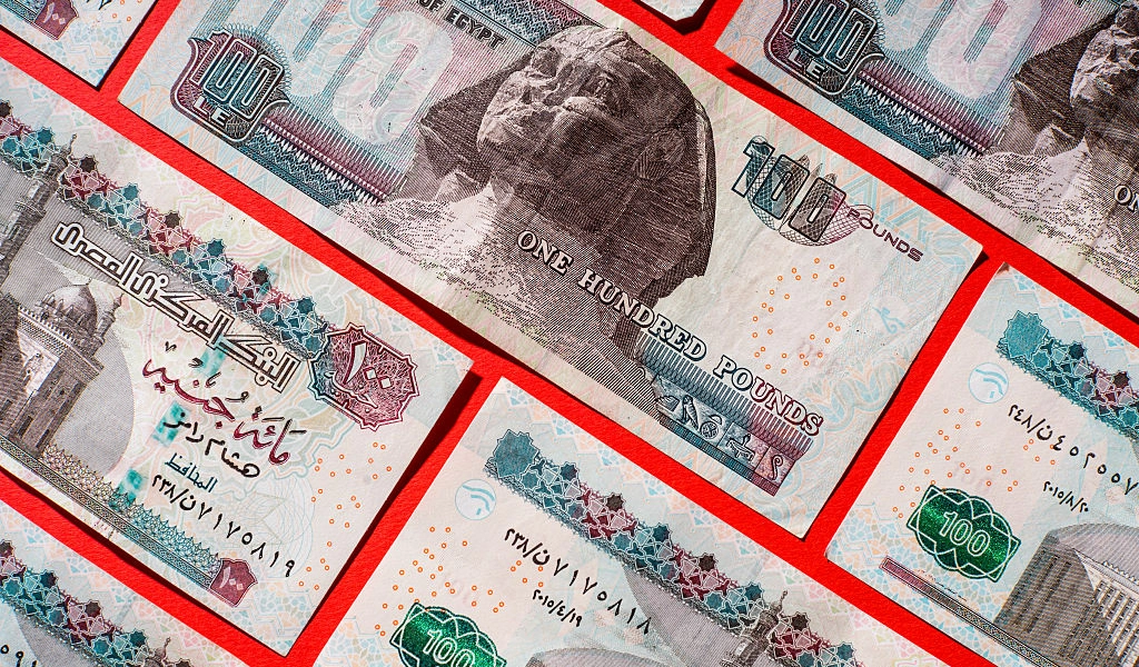 أكثر من مليار دولار خرجت من