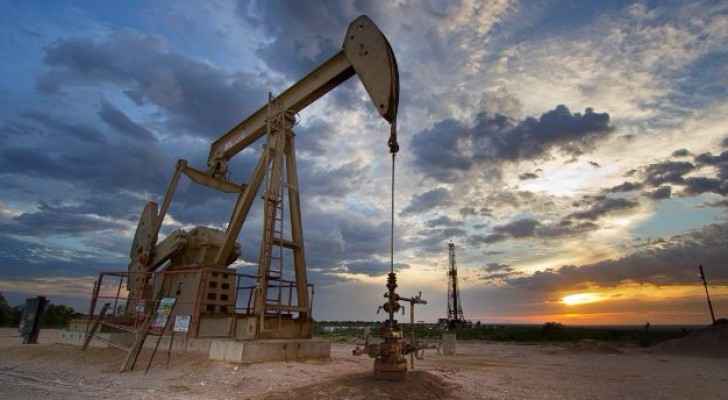 النفط يرتفع