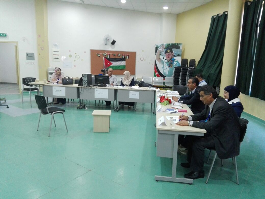 2319 مترشحا للبلديات واللامركزية حتى الساعة