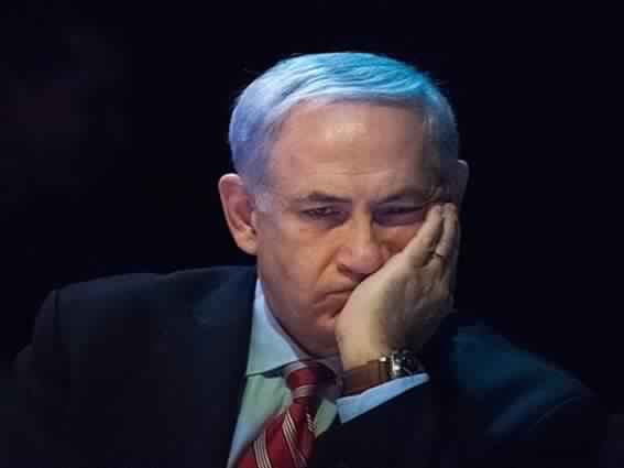 إسرائيليون يسخرون من نتنياهو بعد تجميد