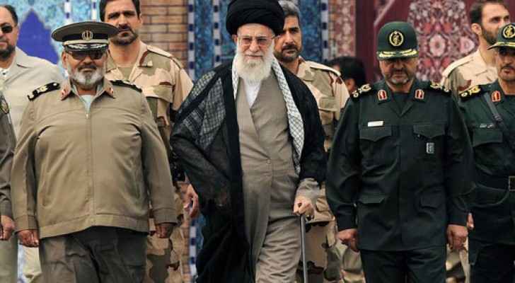 خامنئي يعتبر قصف دير الزور السورية