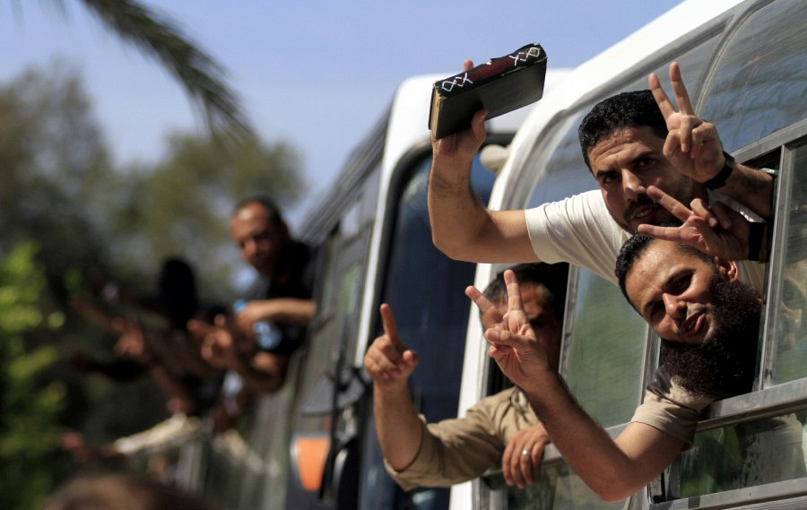 يديعوت: إسرائيل وحماس تقتربان من المرحلة