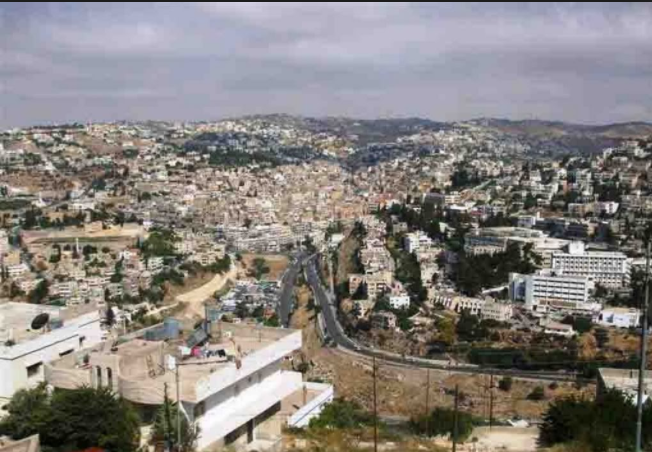 مدينة السلط القديمة تبقى في المنافسة