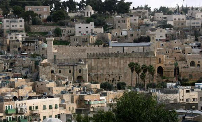 يديعوت أحرنوت: سفير عربي اعتذر لإسرائيل