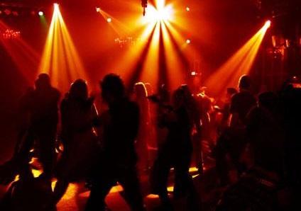 حملة أمنية على «بنات الليل» في