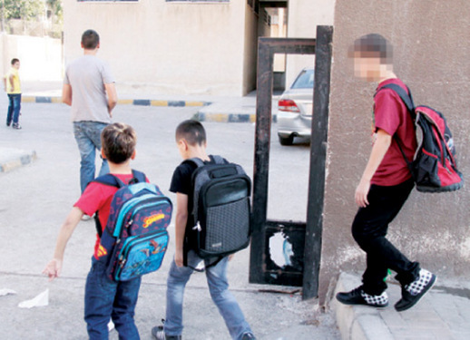 سكان ضاحية الأمير حسن يطالبون «التربية»