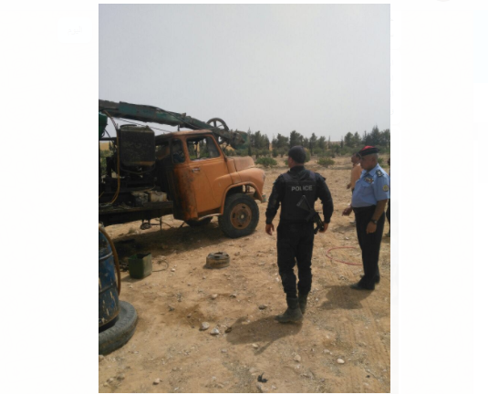 ضبط حفارة مخالفة تحفر بئرا مخالفة