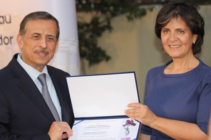 وزيرة السياحة تمنح الحموري لقب سفير