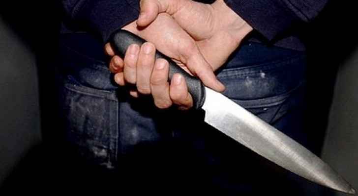 سعودي يقتل والدته وشقيقته وطفليها ليدخلهم