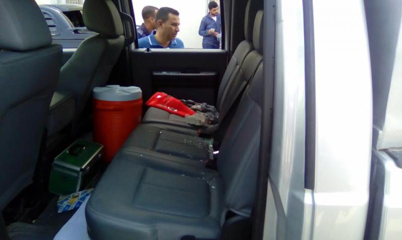 اطلاق نار على محول وتحطيم مركبات