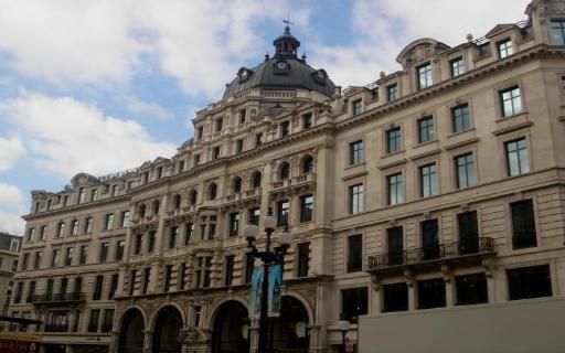 بريطاني يلجأ للقضاء من أجل «انهاء