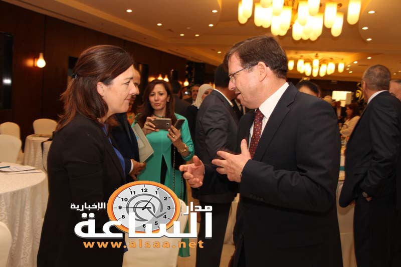 «شؤون الأسرة» تناقش بدائل العقاب البدني