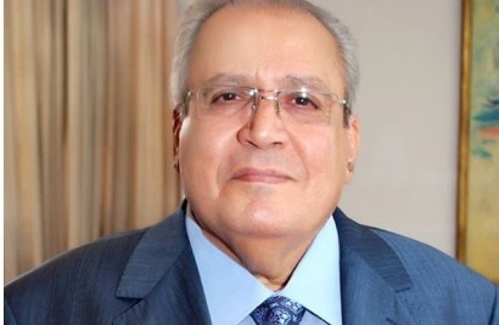 وزير مصري سابق يتعرض لجلطة على