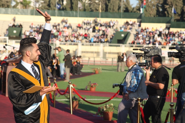 مفاجأة (من العيار الثقيل) في الجامعة