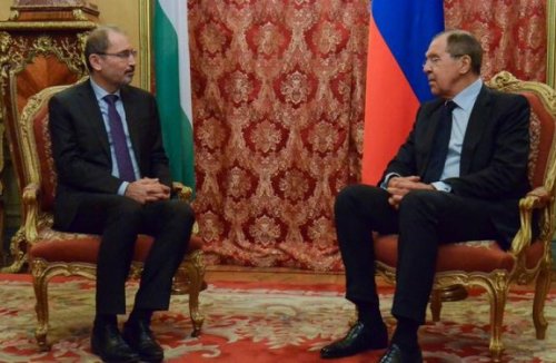 الصفدي يبحث مع لافروف الأوضاع في