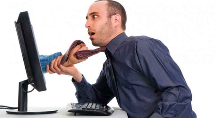 شبكات التواصل الاجتماعي «بيئة خصبة للاستقواء