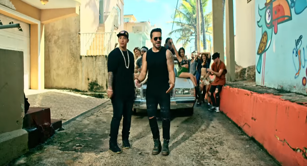 ماليزيا تحظر أغنية (ديسباسيتو) بحجة خدش