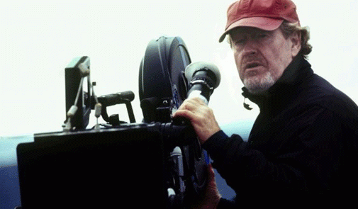 المخرج الاميركي رادلي سكوت يعود للأردن