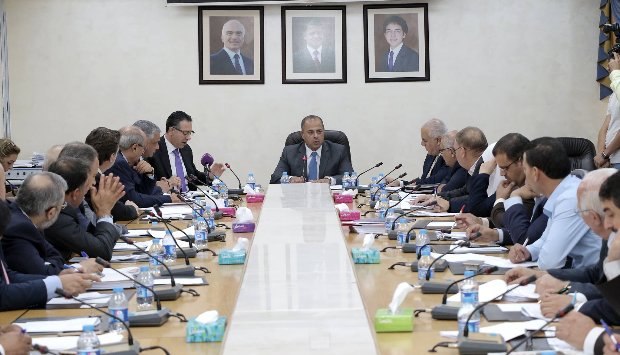 اقرار القانون المعدل لقانون الشركات لعام