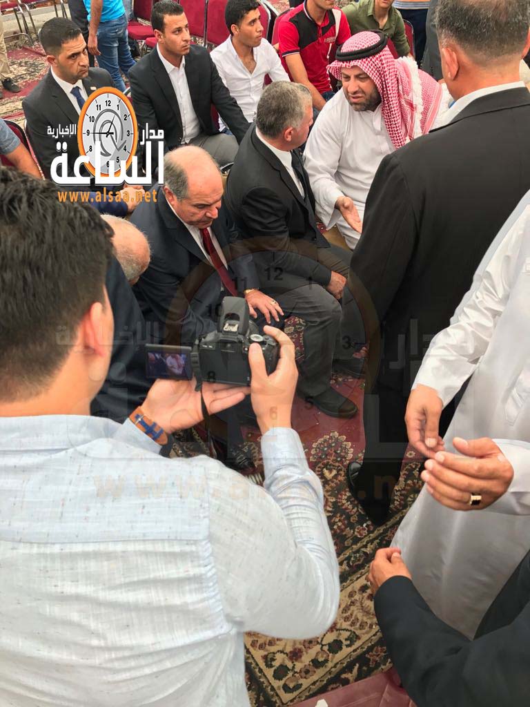 الملك يزور بيت عزاء المرحوم الجواودة