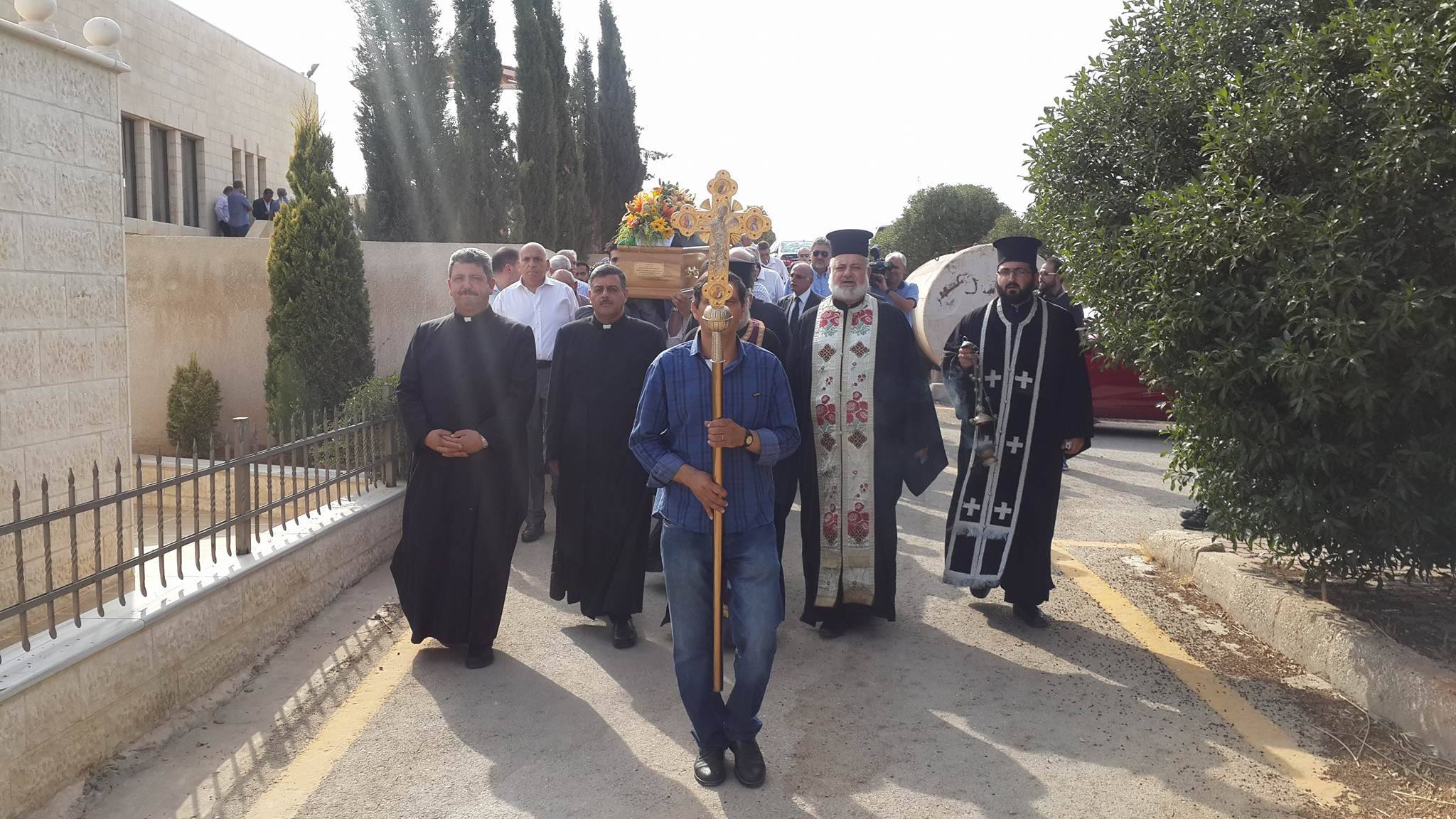 الحمارنة يشيعيون جثمان قتيل السفارة الإسرائيلية