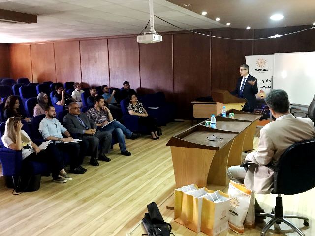 مجموعة المناصير تقيم ورشة عمل لطلبة