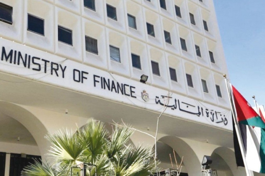 عجز الموازنة ينخفض 111 مليون دينار