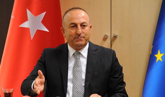 تركيا تشيد بجهود الملك