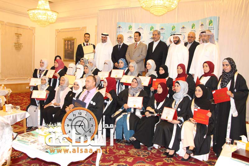 الدعيج والدهيسات يخرجان مساعدي الإرشاد النفسي