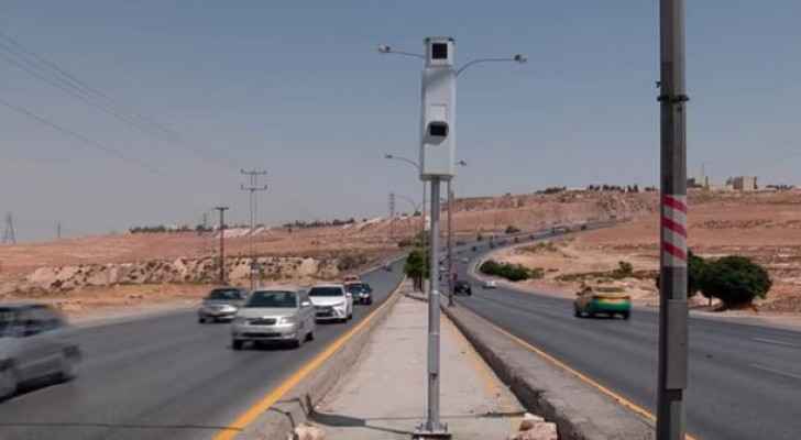 الكاميرات الجديدة في عمان حررت 1640