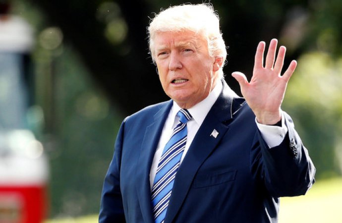 ترمب: الاتفاق النووي مع إيران «غبي»