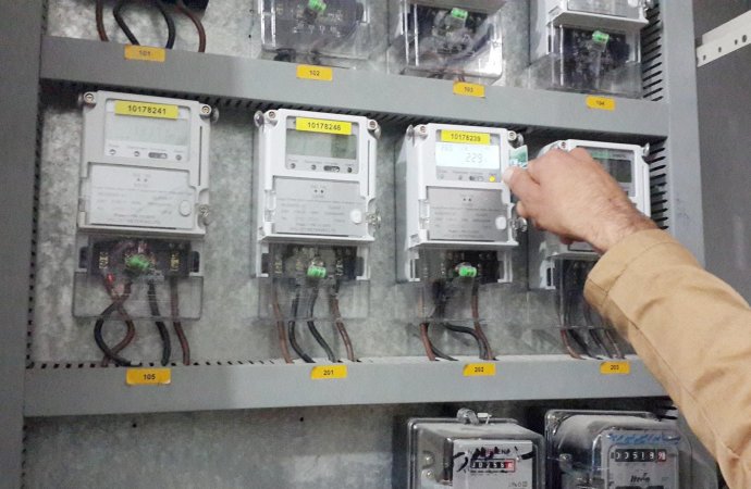 ضبط 13537 حالة سرقة كهرباء منذ