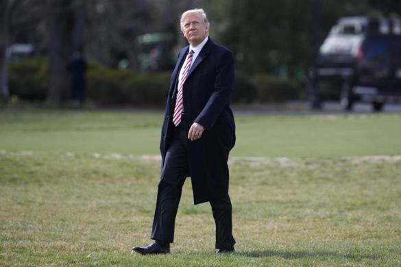 لا يصبر كثيرا على البقاء بالبيت