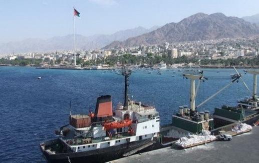 الأردن يفرج عن 68 لبنانيا من