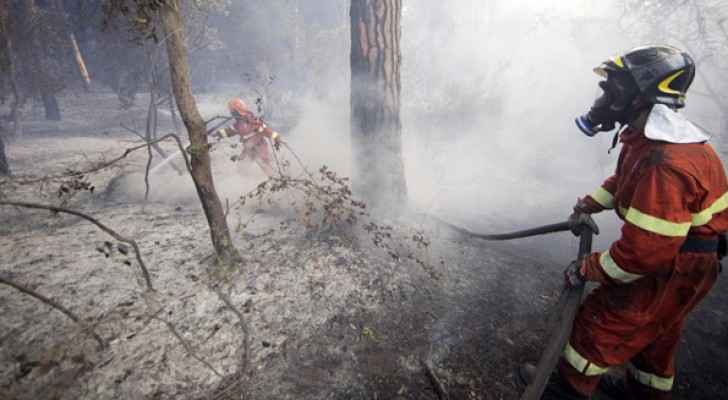 إيطاليا .. القبض إطفائيين يشعلون حرائق