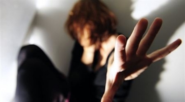 مهندس أردني يهتك عرض آسيوية في