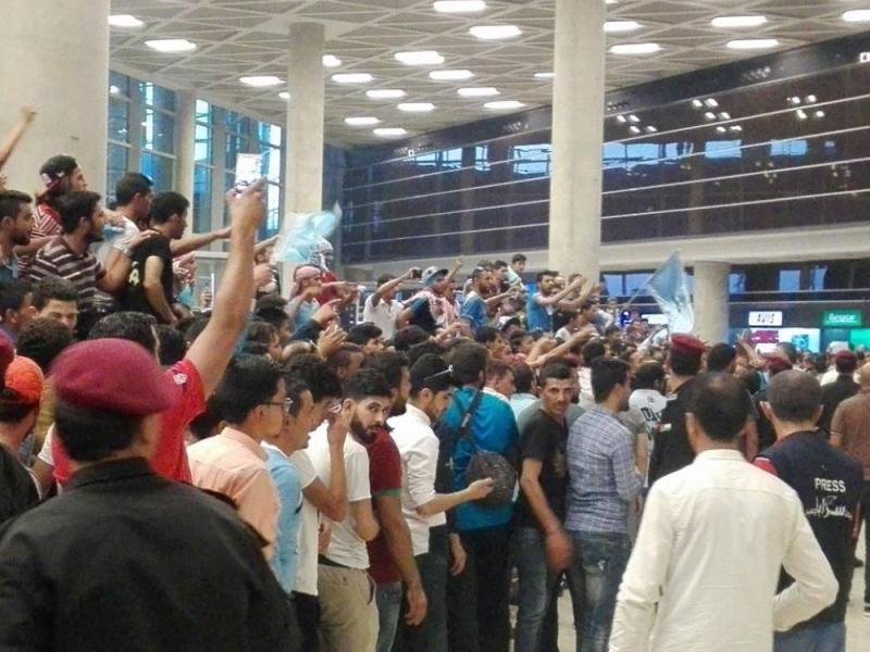 نشامى الفيصلي يصلون عمّان وحفاوة استقبال