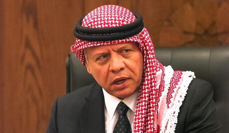 الملك يعزي الرئيس الصيني