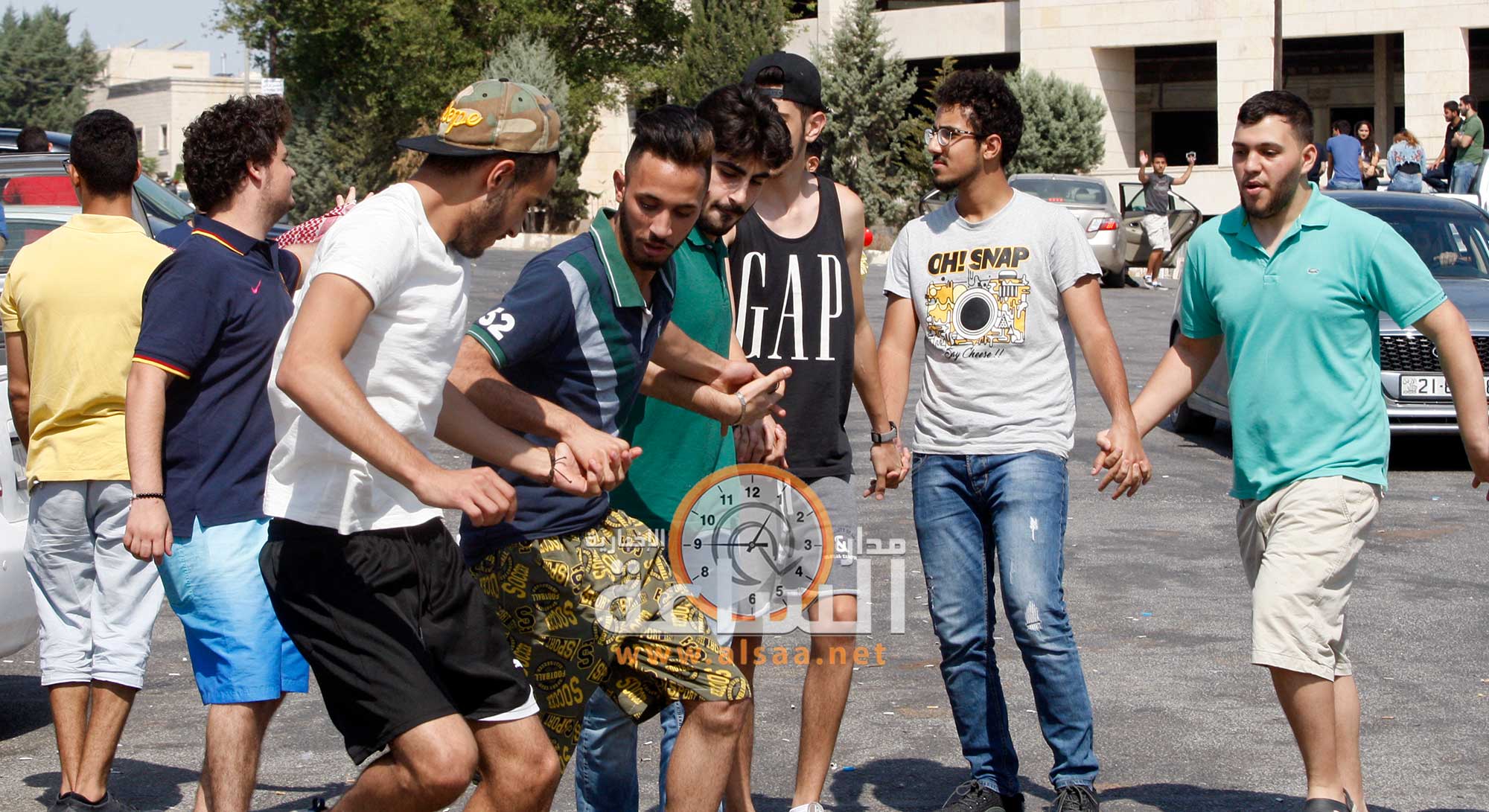 السفارة الأمريكية تهنئ طلبة التوجيهي