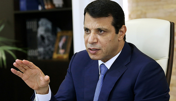 النفيسي: اطردوا دحلان من الخليج