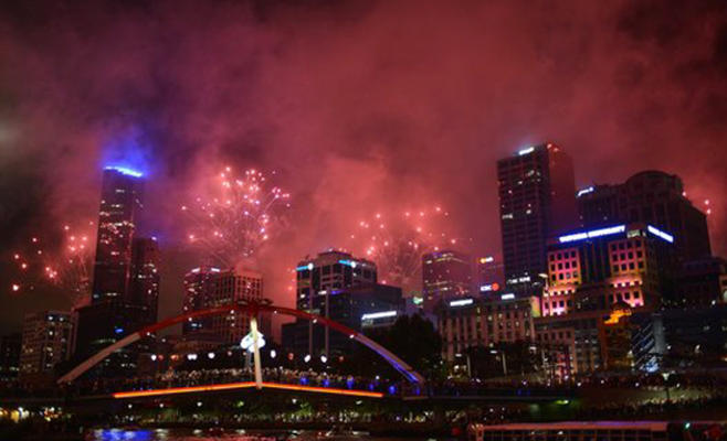 أستراليا تستقبل العام 2017 - صور