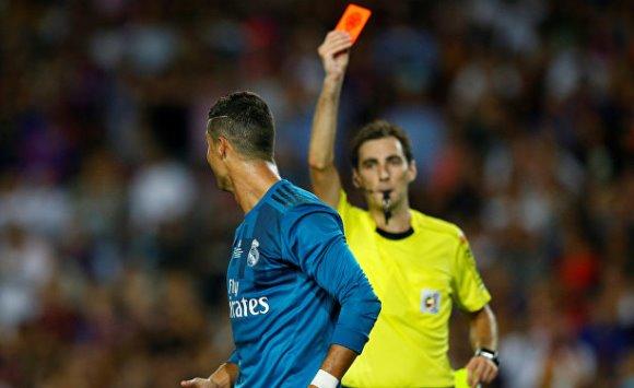 إيقاف رونالدو 5 مباريات