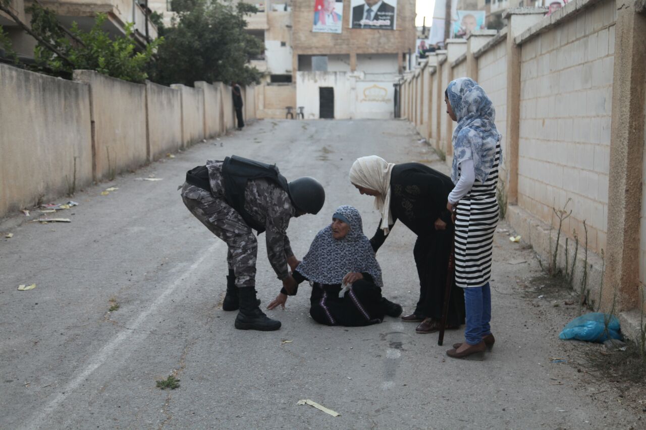 ماذا فعل هذا «الدركي»