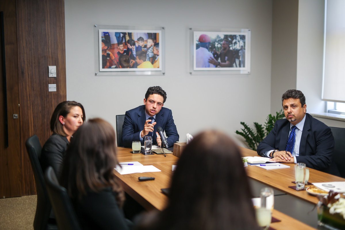 ولي العهد يؤكد ضرورة شمول مبادرات